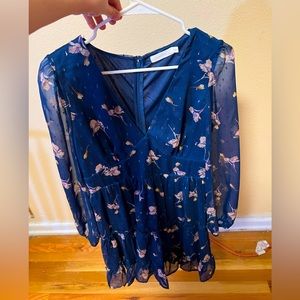 Flowery/starry Blue Blouse/Mini Dress (L)